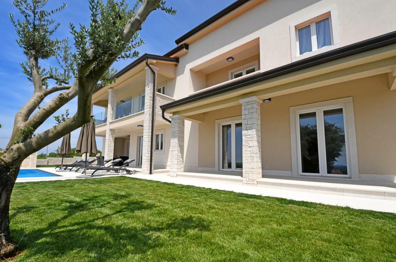 Belvedere Sveti Lovreč Pazenatički Extérieur photo